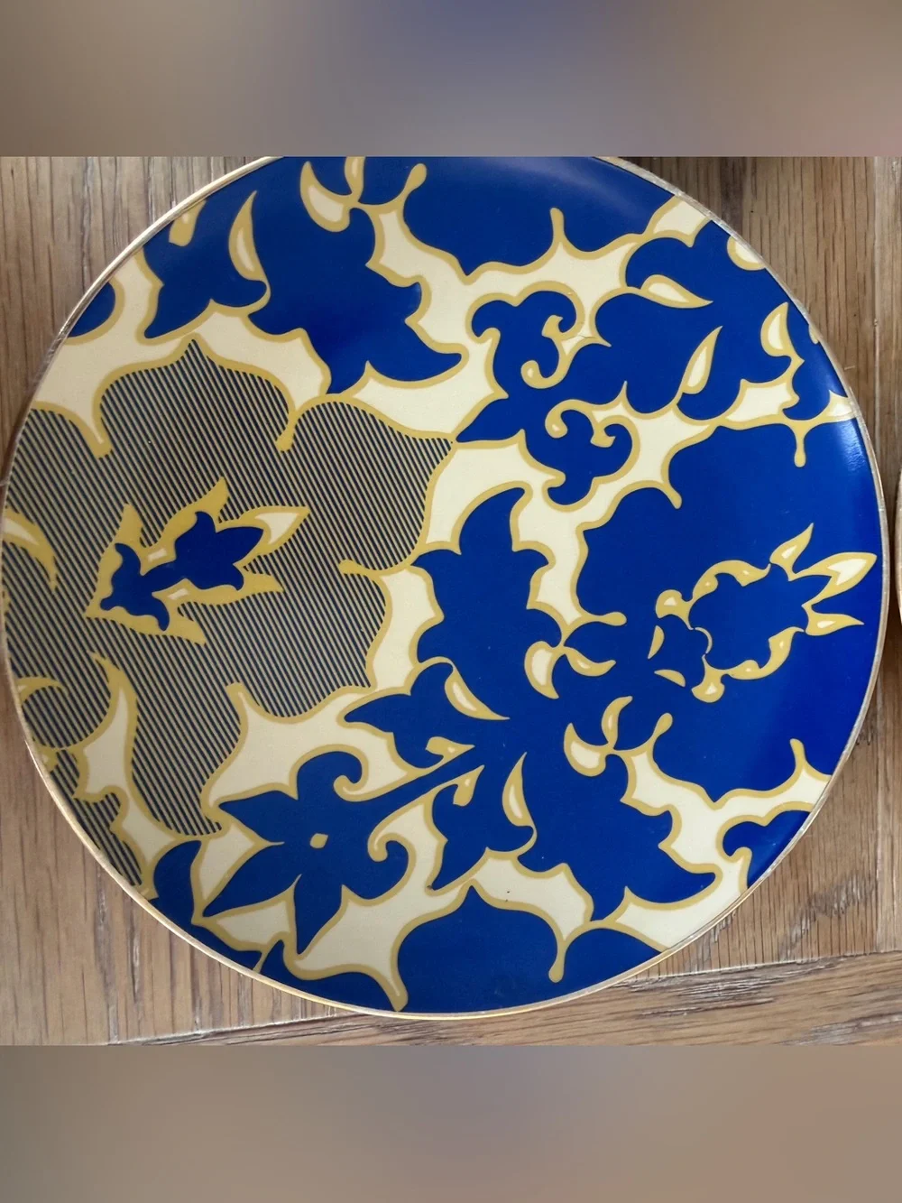 Tracy Reese decorative 7” Patterned Ceramic Plate Set of 4- Assorted